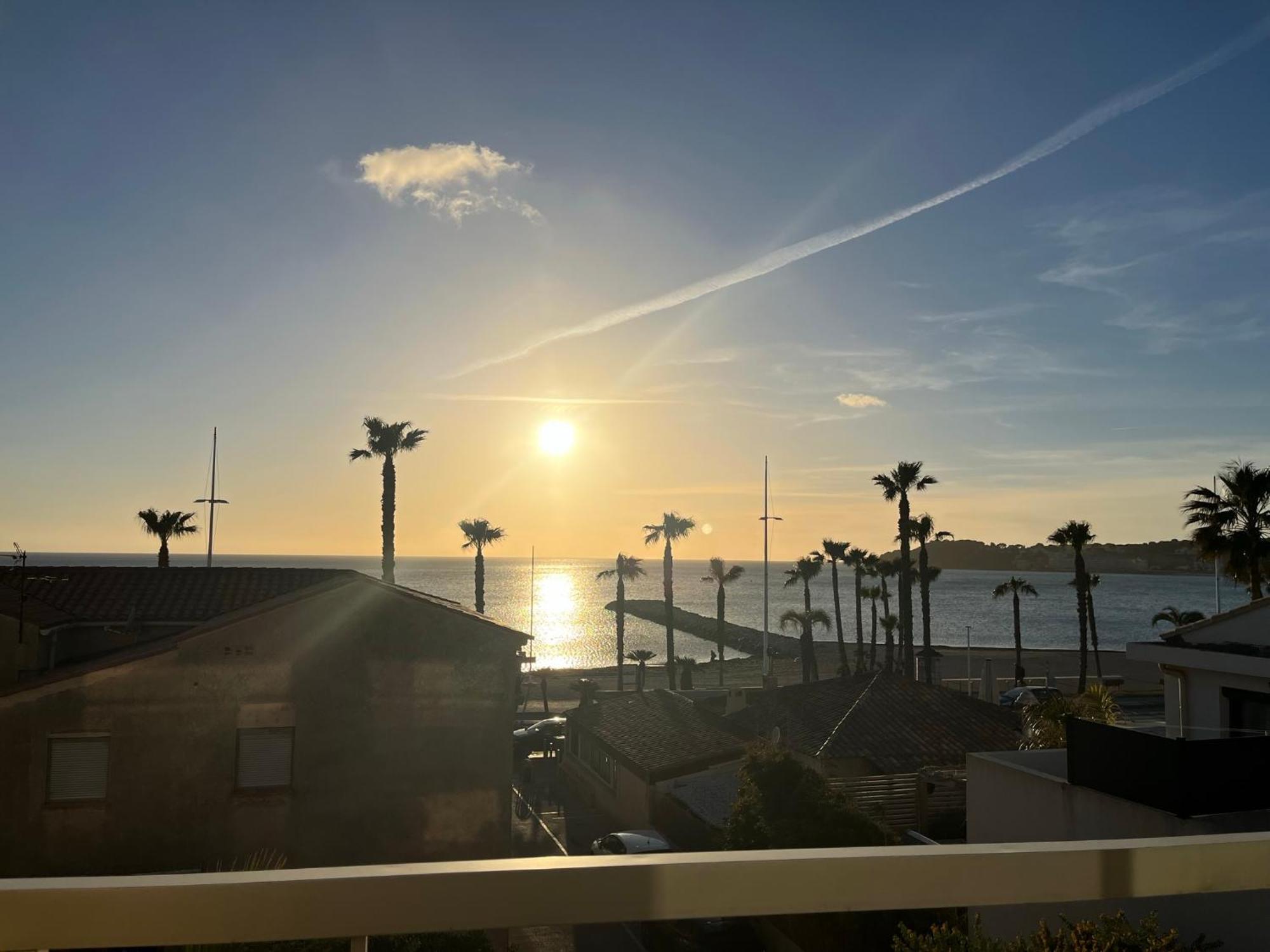 Sanary View - Un Ecrin Sur La Mer Six-Fours-les-Plages Eksteriør bilde